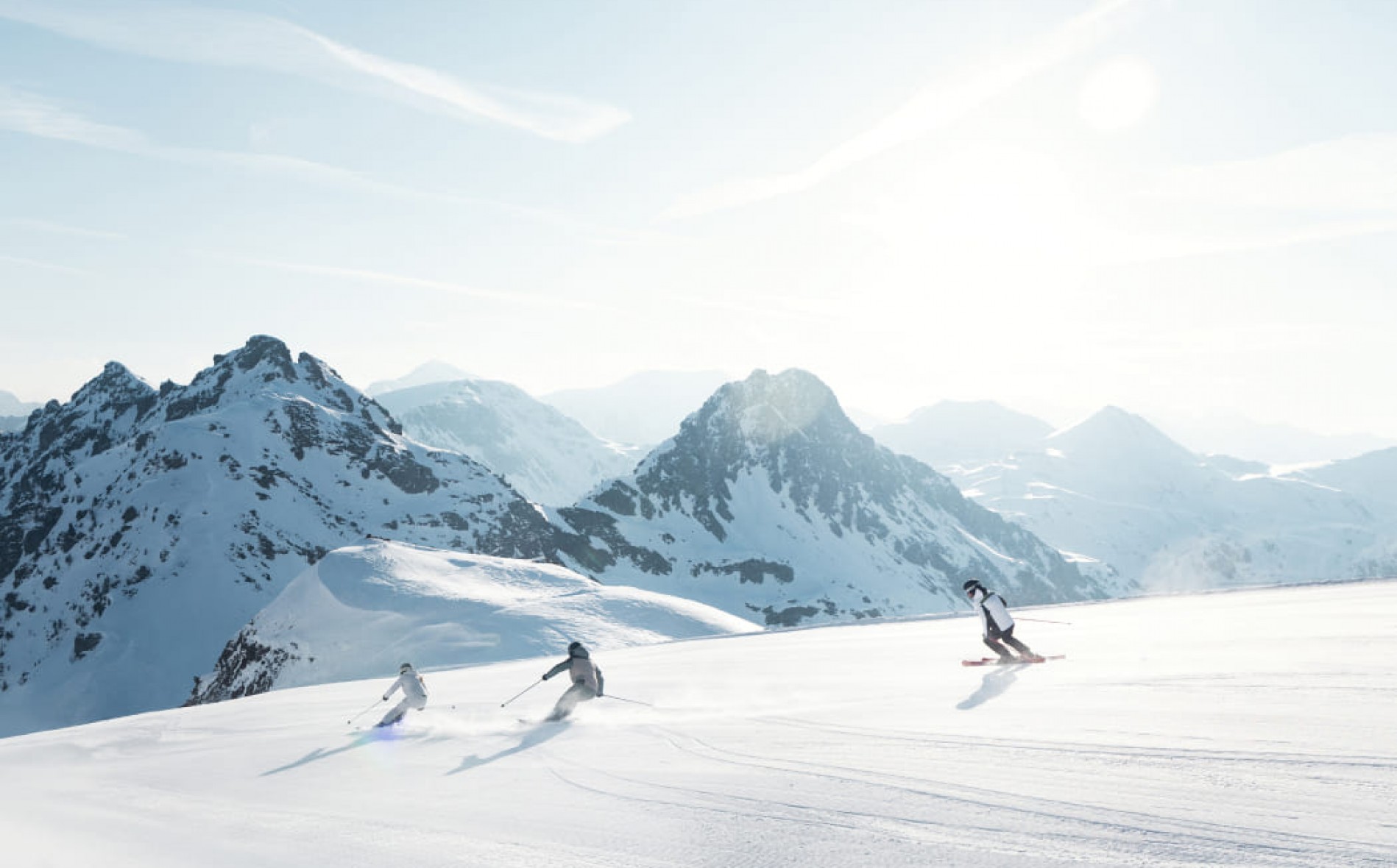Skifahren auf perfekt pr&auml;parierten Pisten in Ski amad&eacute;